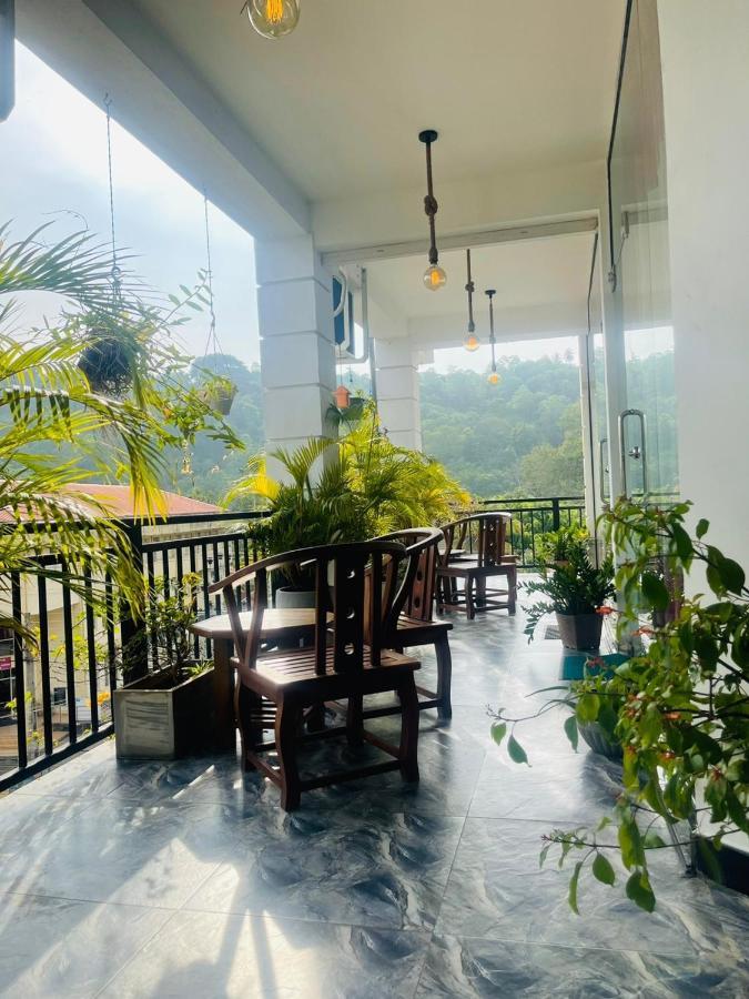 Maple Place Unawatuna Buitenkant foto