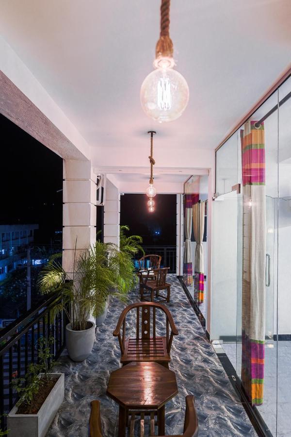 Maple Place Unawatuna Buitenkant foto